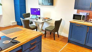 Two-bedroom city retreat close to top sites - Foto 5