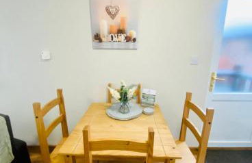 Lilly Cabin with Hot Tub - Foto 9