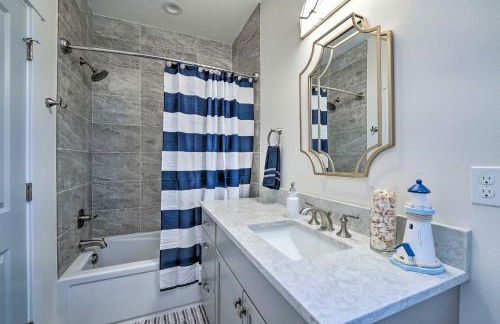 Bright La Conner Getaway with Mountain Views! - Foto 15