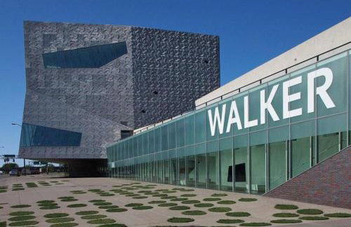 Cozy Studio Escape Near Downtown Minneapolis - Photo 44