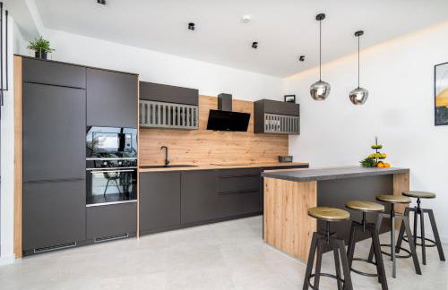 Villa Top Hill, heated infinity pool, Jacuzzi, Sauna, 5 en-suite bedrooms, a Media room - Foto 24