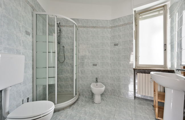 Urban House Carducci - Attic - Photo 22