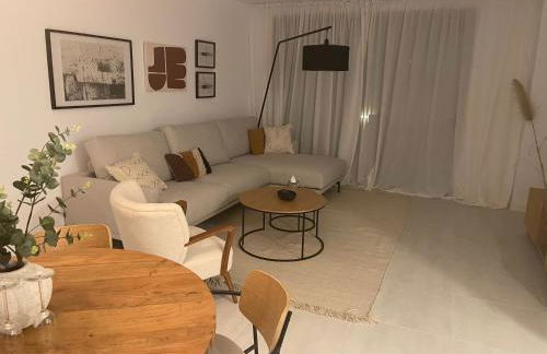 Vanian Gardens Apartment -Stella - Photo 8