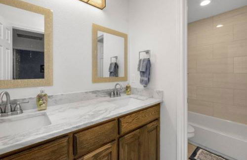 Gorgeous Downtown 4 Bedroom - Foto 20