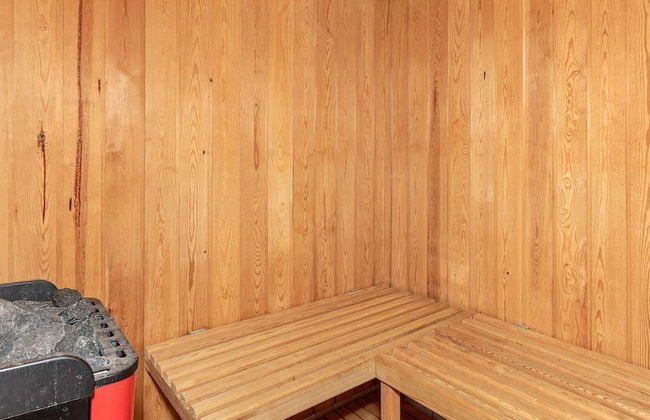 6 Person Holiday Home in Fur - Foto 13