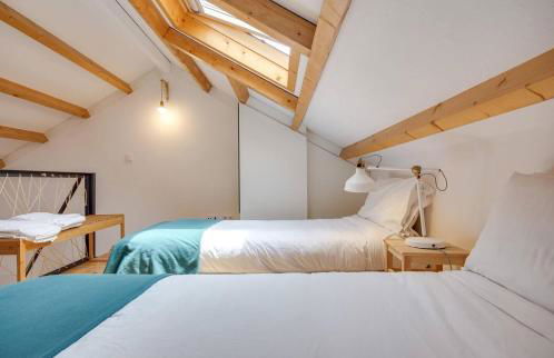 Classic Lisbon Homes: Bright & Central in Belém - Photo 59