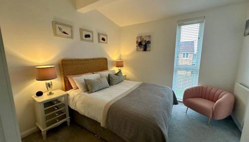 City Getaway - 3BR Home Near Etihad & AO Arena - Sleeps 6 - Foto 3