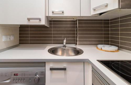 Piso diseño con piscina y garaje - Foto 2