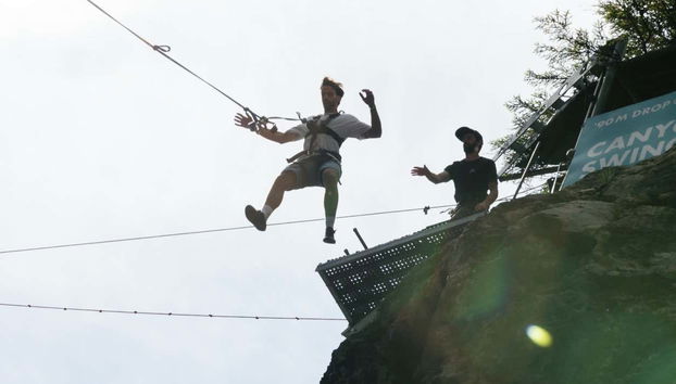 Saut à l'élastique depuis le canyon de Grindelwald