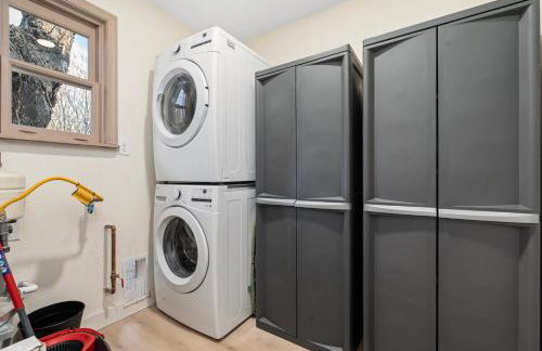 Walk to Old Town - Cozy Restored Cottage - Foto 39