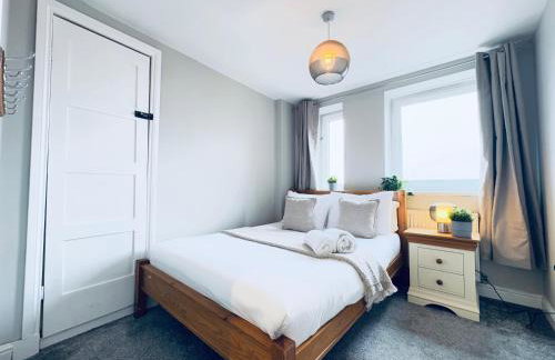 Top Floor Apartment with Castle Views - Foto 26