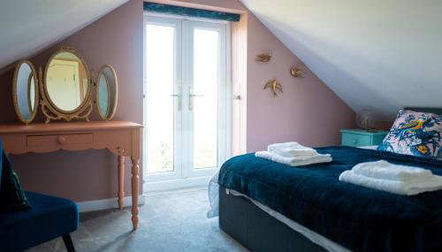 Clifftop Coastal Retreat - Accessible Pet Friendly Sea View - Sleeps 8, Garden & EV - Perfect for Families, Contractors and Long Stays - Foto 4