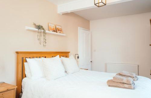 Camellia Cottage With Private Garden - Foto 8