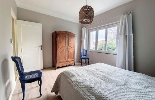 Grande villa entièrement rénovée avec piscine - Foto 15