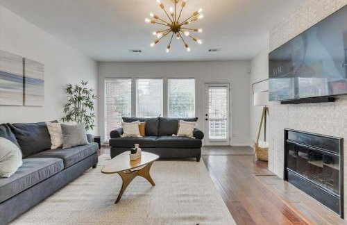 Spacious 6BR Pool Hot Tub & Game Room - Foto 9