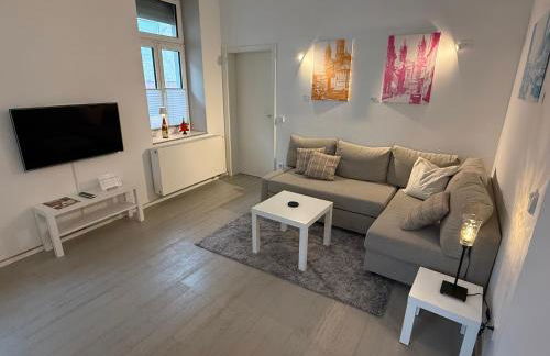 Schmuckstück an der Wormser Stadtmauer - Foto 2