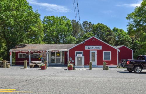 Great Home with Game Space 0 8 miles from Cooks Brook Beach - Foto 26