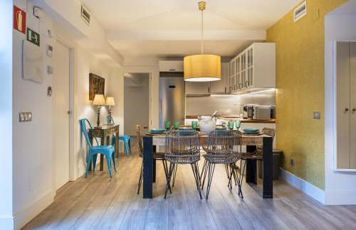 4BR Private Garden - Best Location for Families - Foto 9