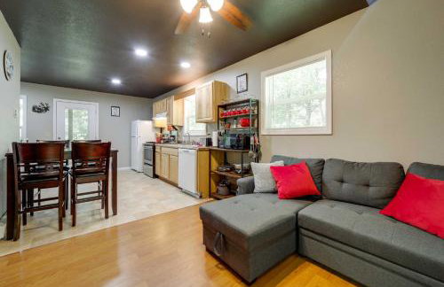 Private Hot Tub, Yard Pet-Friendly Whittier Cabin - Foto 6