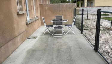 Maison 2 chambres 3 lits 4 couchages et extérieur - Photo 2