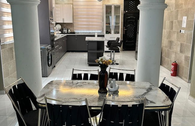 Nanani Luxury Villa - Kumasi - Foto 27