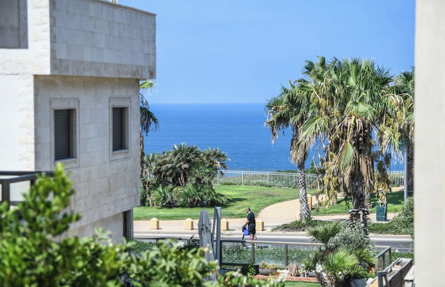 Coastline Family Triplex by Sea N' Rent - Photo 77