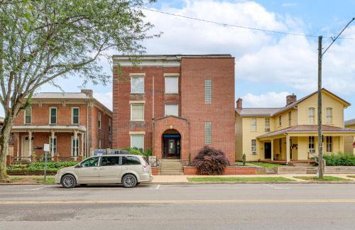 Downtown Apt 23 Mi to Hocking Hills State Park - Foto 3