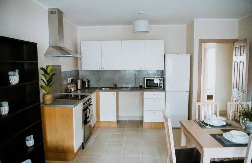 Flats near football clubs - Photo 16