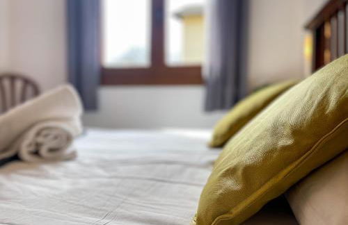 Bonita casa. Gran jardín. Con wifi. - Foto 16