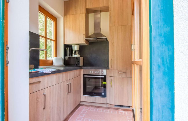 Alluring Apartment in Mayrhofen near Forest - Photo 7