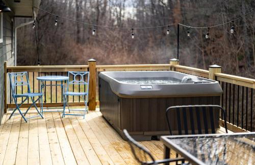 Hot Tub - Fire Pit - River - State Park - King Bed - Foto 9