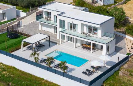 Villa Carmen with 5 en-suite bedrooms, 48 sqm pool, 8km from sea - Photo 45