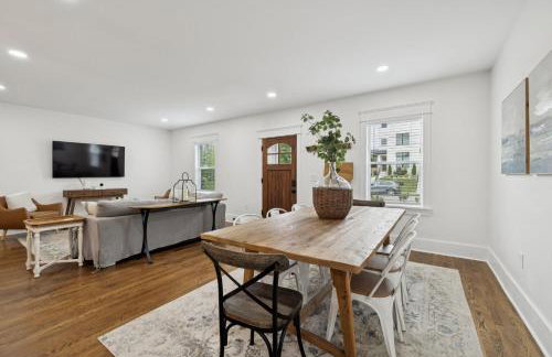 Nash Urban Oasis with Rooftop and Modern Amenities - Foto 16