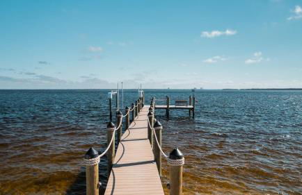 Stunning Waterfront Home with Southeast Bay Frontage - Villa Cuquita - Foto 36