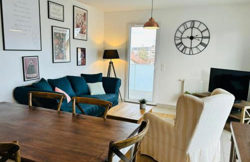 Sweet & Charm for this cozy appt in Saint-Julien - Photo 2