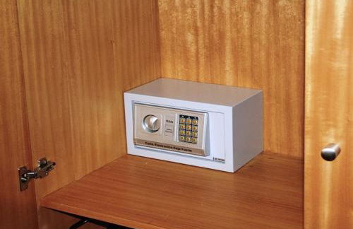 Beachfront Penthouse with Panoramic Ocean-View Terrace VIP Baia - Photo 38