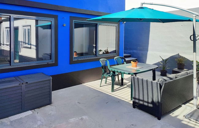 Explore Ponta Delgada in Comfort - Charming 2-bedroom Vacation Rental - Foto 27