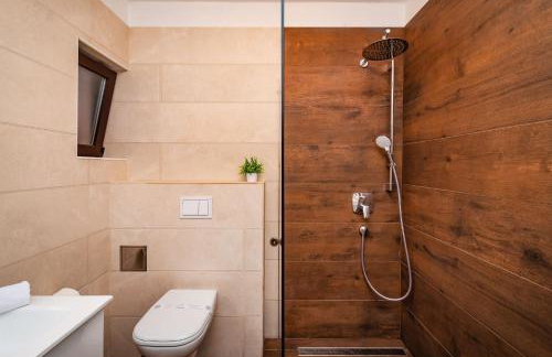 Merita Apartments with Pool - Photo 34