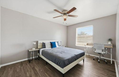 Bright two-bed wupgraded fixtures - Foto 1