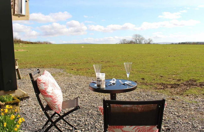 The Shearer's Hut, Sleeps 2, Wood Burner, Fire Pit - Foto 9