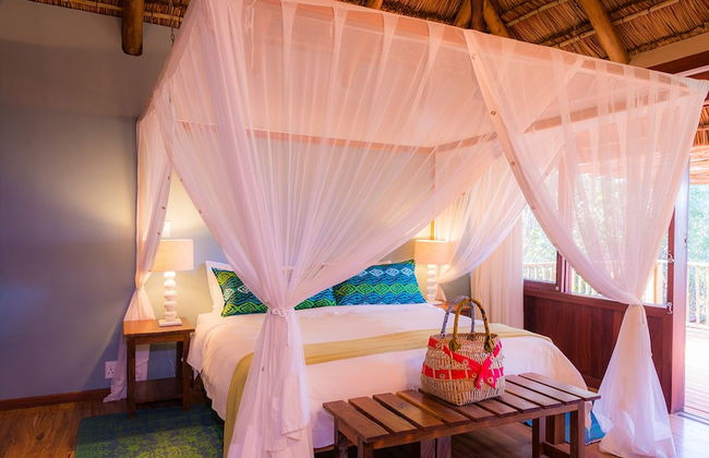 Cabo Beach Villas - Photo 4