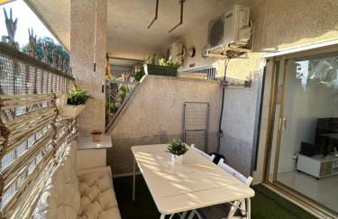 Apartamento con Terraza,Piscina,Playa y Aire acondicionado - Photo 23