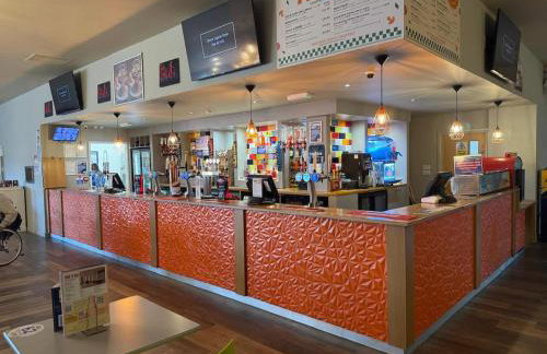 By The Sea Beach Swimming Pool - Photo 21