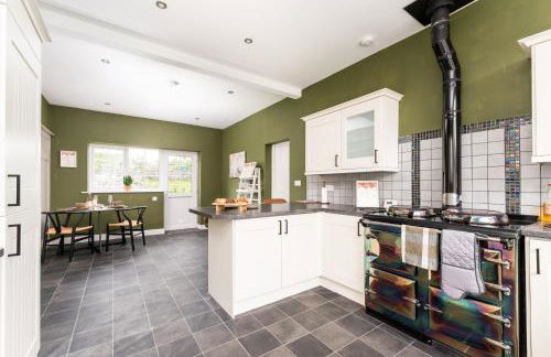 Central Malham Wellbeing Escape, 5-bed house with yoga studio - Foto 8