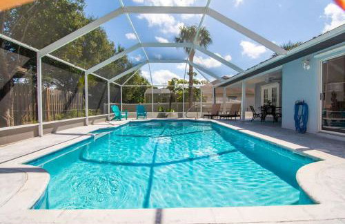 Beach Getaway - Private Heated Pool & 2 King Beds - Foto 7