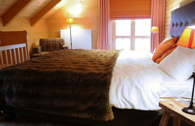 Spacious Chalet Located at Bomal with Hot Tub & Garden Parlour - Foto 2