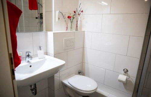 Ruhig und Zentral. Einzigartig im Südviertel - Foto 11