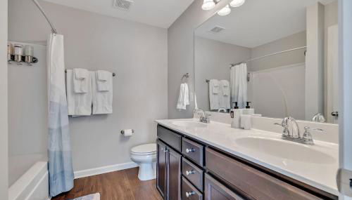 Charming Spacious 3BR Spring Hill Home! - Foto 5