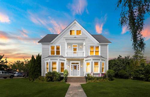 Stanwood's Premier Stay, Luxury & History - Foto 12