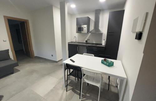 APARTAMENTOS EL ROJU - Foto 6